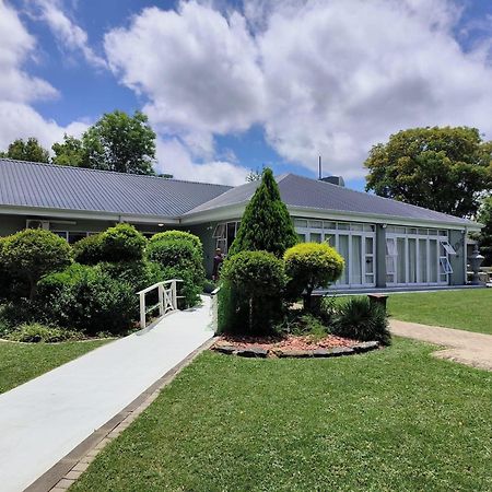 Nauntons Guest House&Wedding Venue Ladysmith Extérieur photo