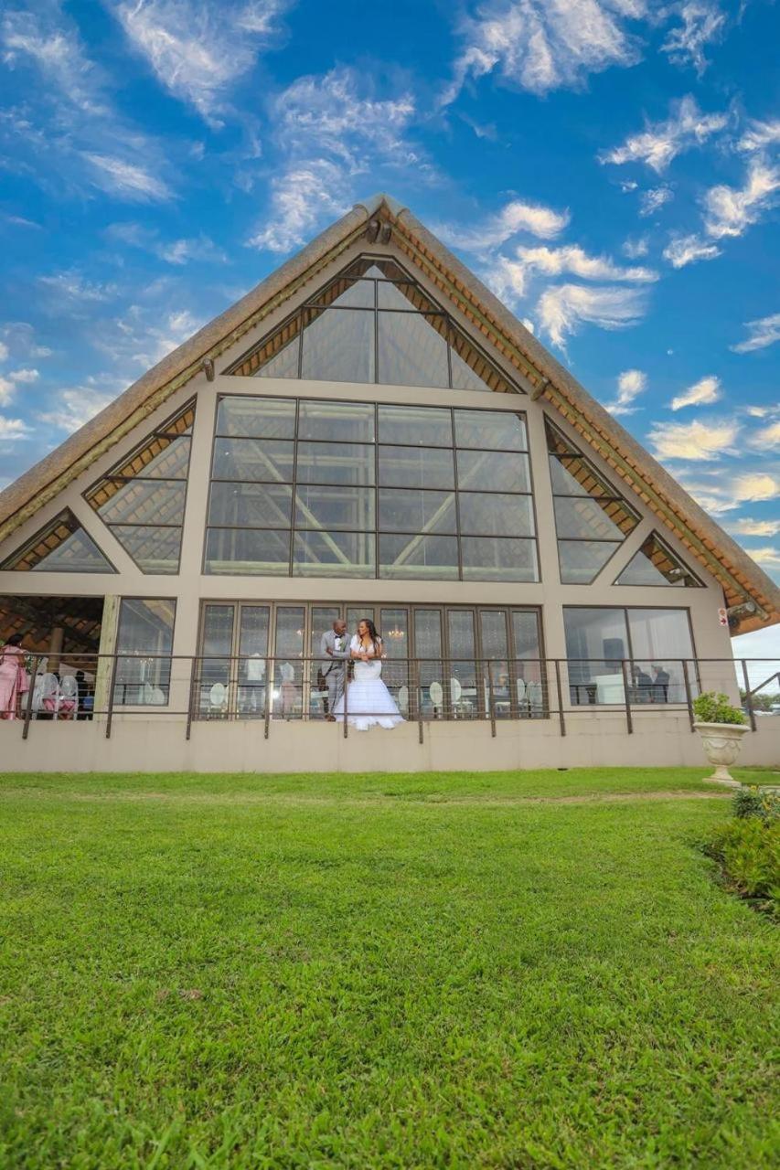 Nauntons Guest House&Wedding Venue Ladysmith Extérieur photo