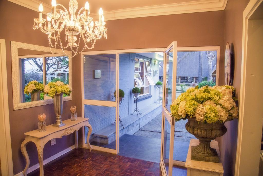 Nauntons Guest House&Wedding Venue Ladysmith Extérieur photo